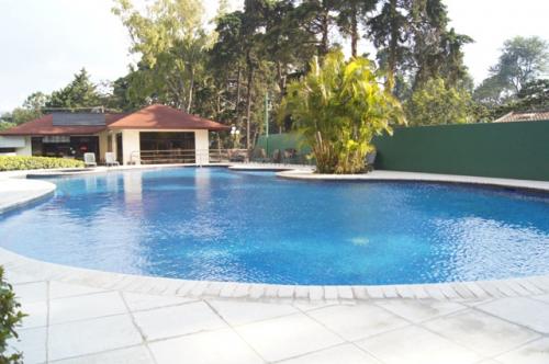 Apartamento amueblado en renta, zona 10