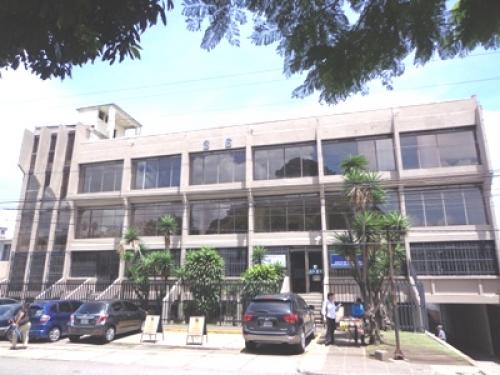 Venta oficina en zona 13, en 15 avenida