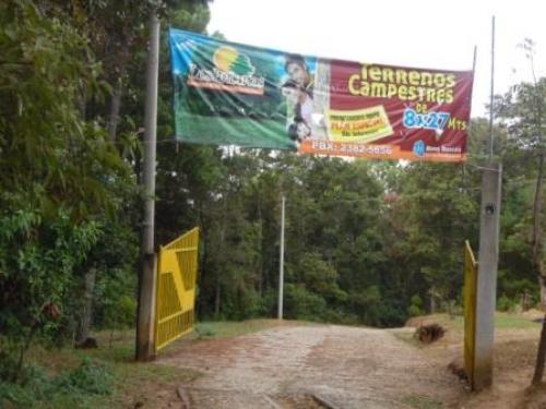 Terrenos cerquita del Parque de San Juan