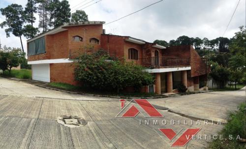 Vendo casa en zona 16, a 10 minutos del redondel Colegio Austriaco