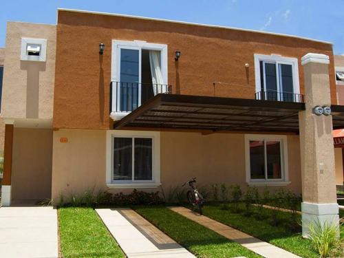 Vendo derecho en Condado Catalina