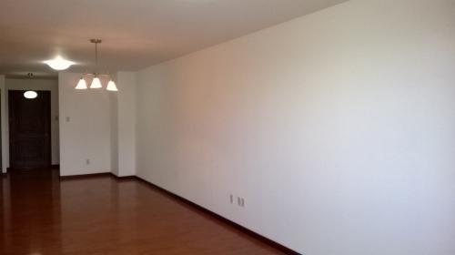VENDO APARTAMENTO ZONA 14, IDEAL INVERSIONISTA $160,000