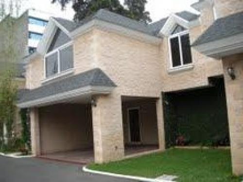 Alquilo Exclusiva casa, Diagonal 6, medio minuto Oakland Mall