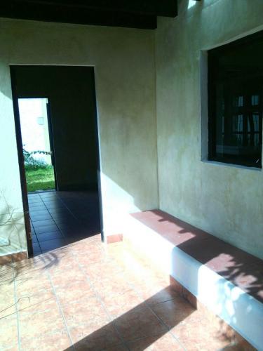 VENDO CASA DE 2 NIVELES A MINUTOS DE LA ANTIGUA GUATEMALA