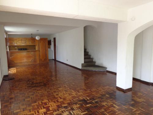 RENTO APARTAMENTO TIPO LOFT EN ZONA 14 CONDOMINIO LAS CONCHAS