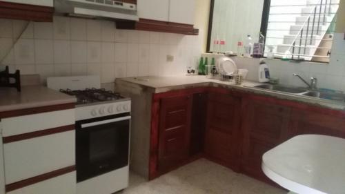 Casa de 3 habitaciones en Renta Zona 15 Colonia el Maestro I / GuateProperties