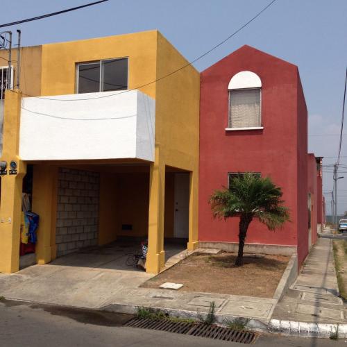 Linda casa en Villas de San Mateo Villa Nueva