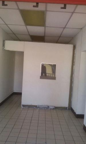 ALQUILO LOCAL B MUY BIEN UBICADO PLAZA UTATLÁN Z.7 2do NIVEL