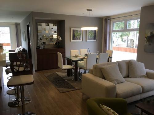 Zona 15 Para Estrenar EL REFUGIO DE ALCALA 