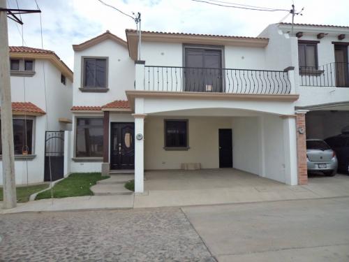 Estrene casa en Villas de Fatima