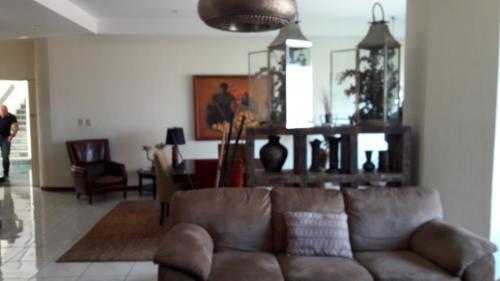 Apartamento en Lomas Altas 