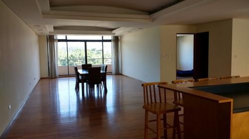 Apartamento en renta, nivel alto El Pedregal