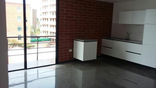 Alquilo Bello apartamento en 4 GRADOS NORTE