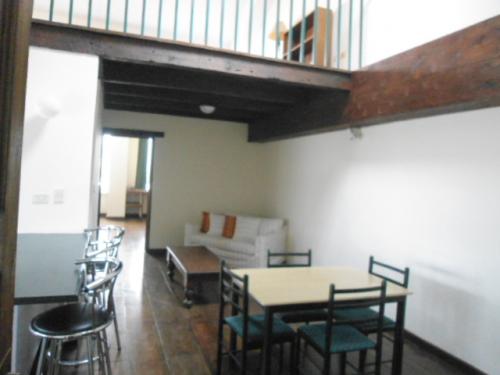 Apartamento amueblado en renta zona 14 Nivel Alto