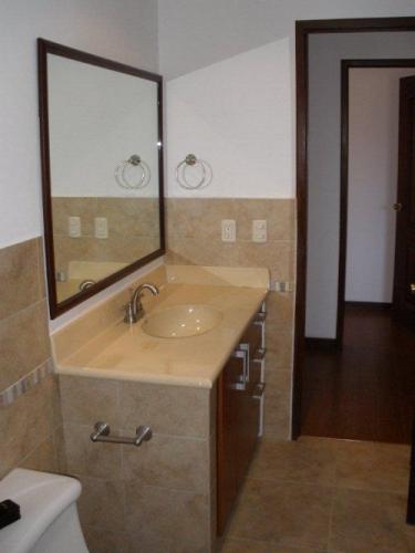 Alquilo Apartamento en Vivaldi zona 14