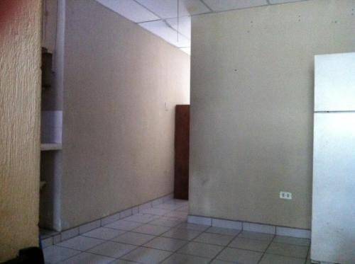 ALQUILO APARTAMENTO TIPO LOFT/STUDIO EN ZONA 13 A MEDIA CUADRA DE LAS AMÉRICAS 5835-4656