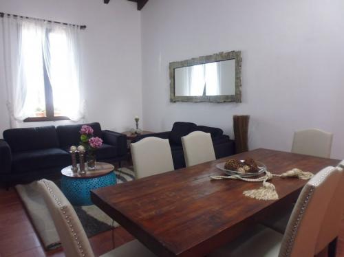 Venta de casa en La Serenisima, Antigua Guatemala 