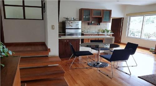 Apartamento en renta zona 15