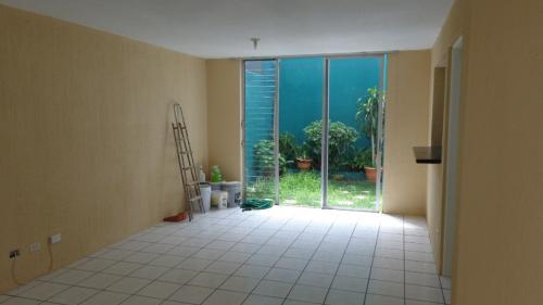 Townhouse en renta Residenciales Suiza 3 zona 7 de mixco