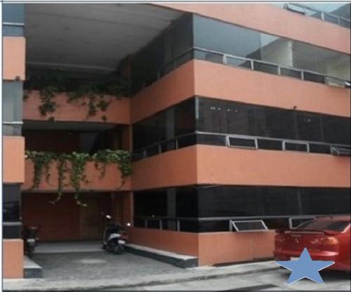 Alquiler oficina zona 9