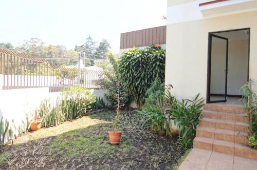 Casa en renta, Zona 10