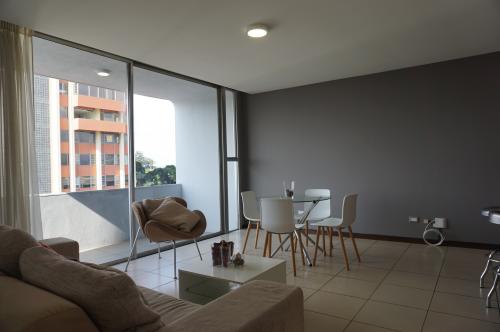Apartamento amueblado, Zona 9
