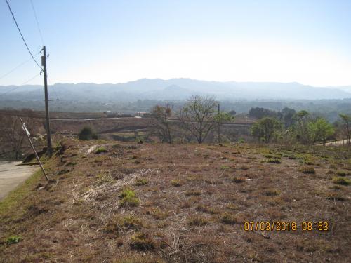 Hermoso terreno en Carretera al Salvador.