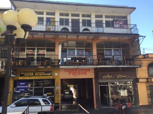 VENTA PROPIEDAD EN PRINCIPAL ÁREA COMERCIAL DE COATEPEQUE