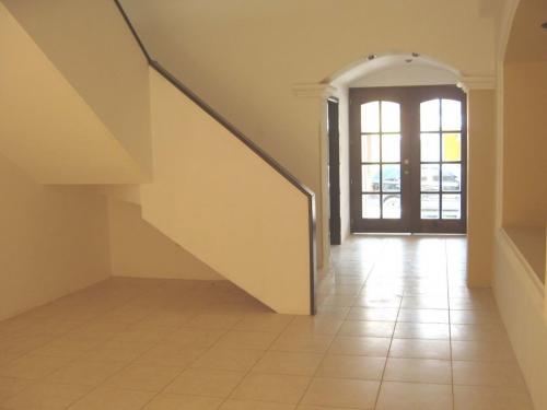 CASA EN RENTA EN CARRETERA A EL SALVADOR, SANTA CLARA