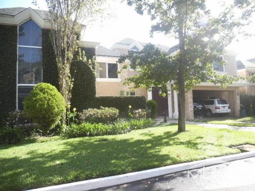 CASA EN CONDOMINIO EXCLUSIVO EN RENTA ZONA 10