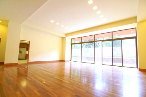 Lujoso apartamento en venta, Zona 10