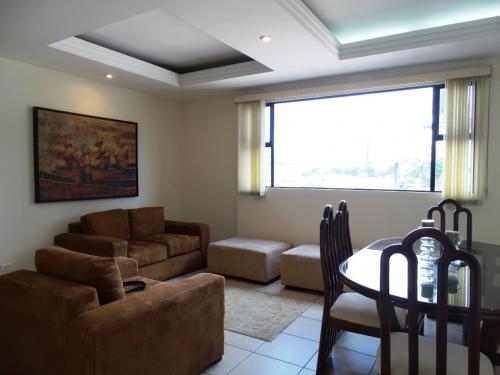 Apartamento amueblado, Zona 10