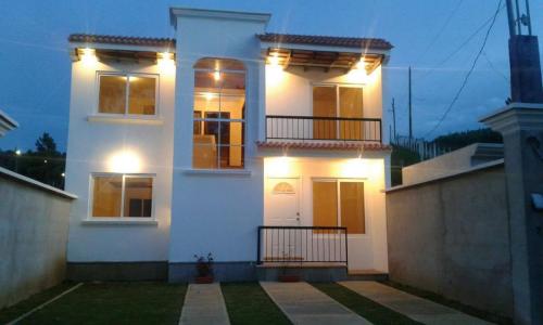 Para estrenar!!! Hermosas casas en venta Sacatepeques