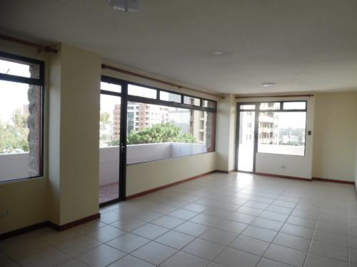 APARTAMENTO EN RENTA EN ZONA 10