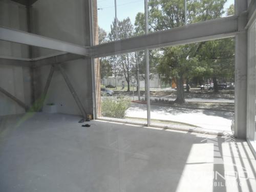 LOCAL EN RENTA EN ZONA 15