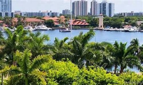 Lujoso apartamento en Aventura, FL USA