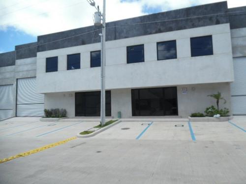 MUNDO INMOBILIARIO VENDE OFIBODEGA EN KM. 22.5, CARRETERA A EL SALVADO