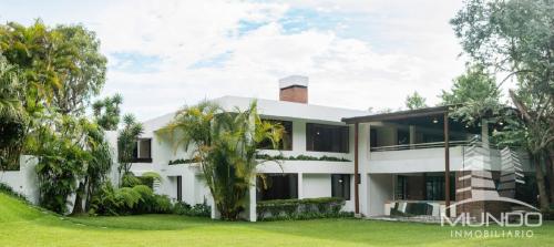 CASA EN RENTA KM 8.5 CARRETERA A EL SALVADOR.