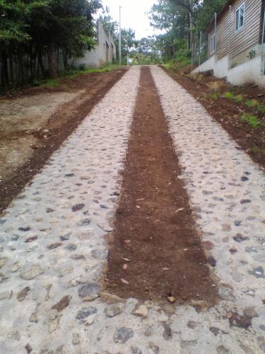 Vendo precioso terreno a 5 minutos del parque de San Juan Sacatepequez.