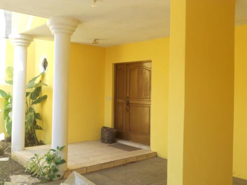 Se vende casa en Ciudad San Cristóbal, zona 8 de Mixco