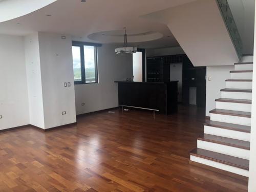 HERMOSO LOFT EN VENTA EN  ZONA 15 VISTA HERMOSA 1  