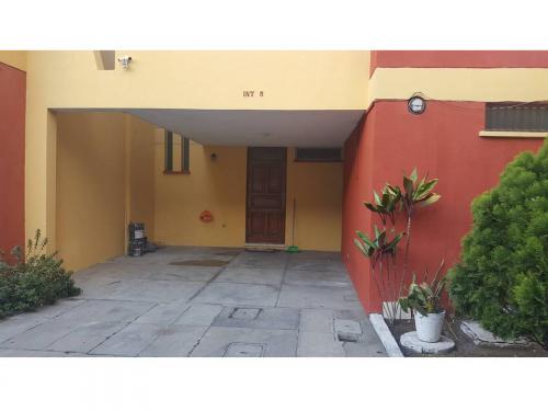 Venta Casa - $160,000 NEGOCIABLES - 3 habitaciones - Las Charcas 