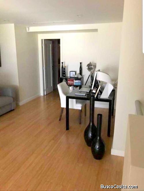 Apartamento semi- amueblado en renta zona 10 / Atrium