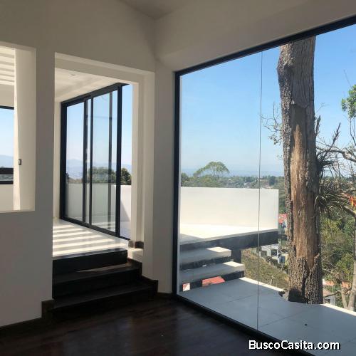 ESPECTACULAR CASA, ZONA 16