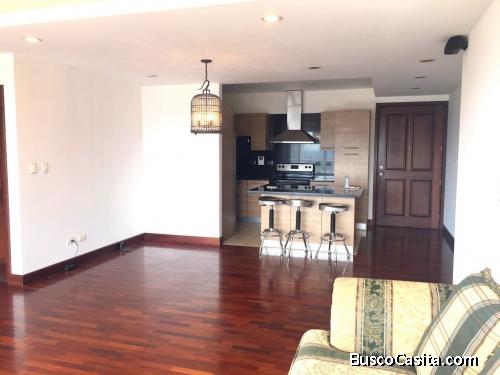 Apartamento en renta nivel alto  zona 10