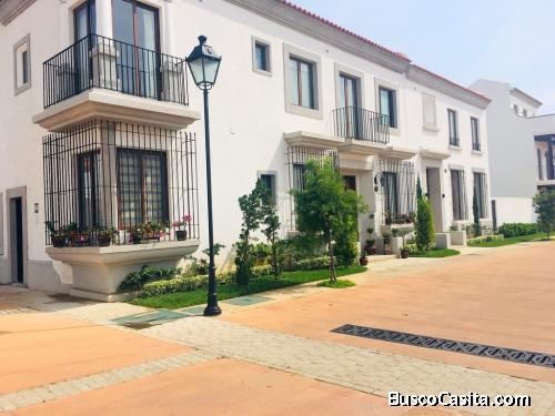 Casa en renta zona 16 / Nova Cayalá