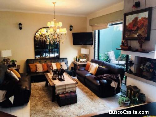 Casa en venta fuera de garita zona 10