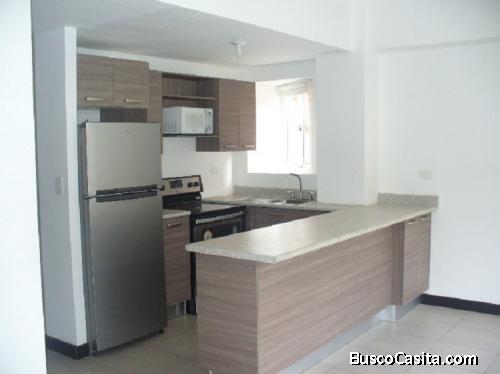 VENDO APARTAMENTO EN ZONA 16 CERCA DEL PULTE