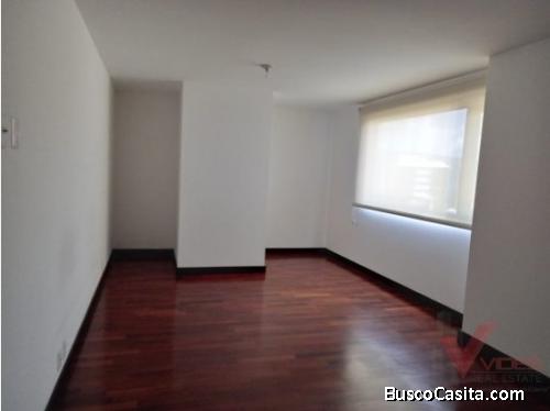 Apartamento en Renta y Venta por 22 calle zona 14.