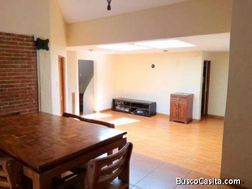 Casa en renta en los Alpes  San Lucas Sacatepequez 